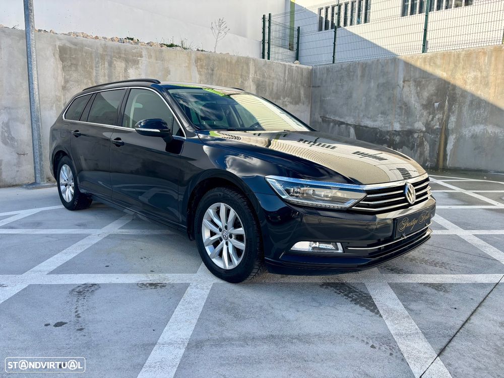 VW Passat Variant 1.6 TDI Highline - 13