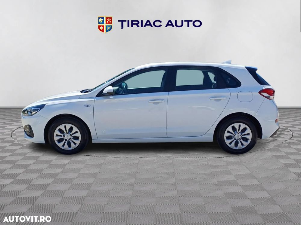 Hyundai i30 1.5 110CP 5DR M/T Comfort - 2
