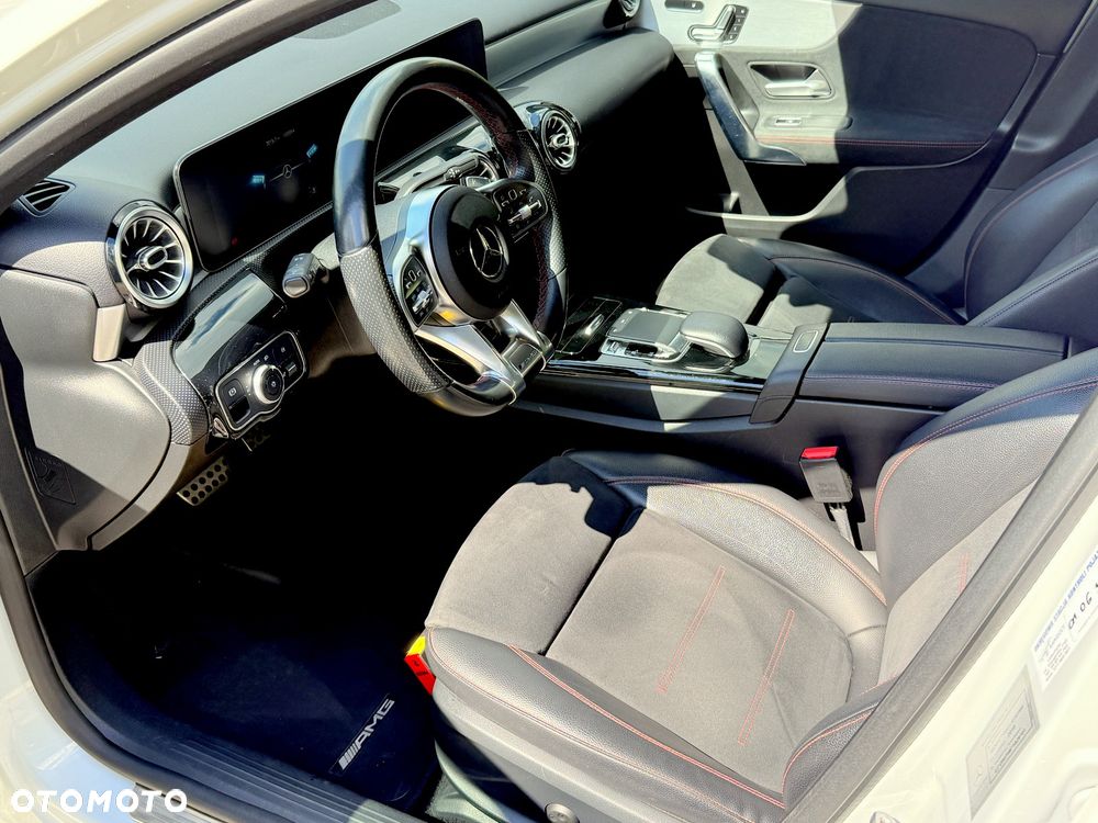 Mercedes-Benz Klasa A 250 AMG Line 7G-DCT - 9