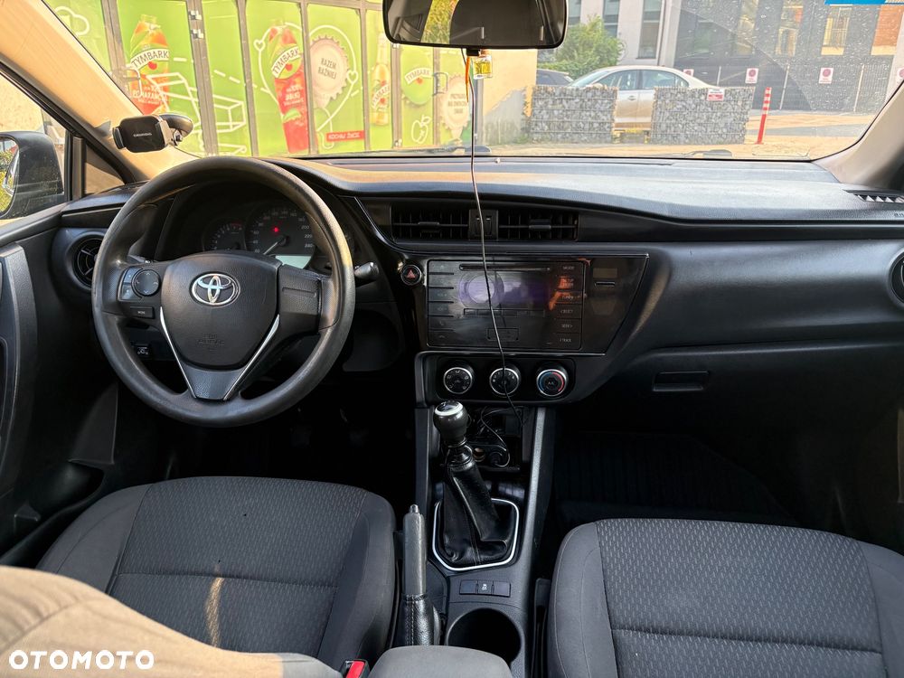 Toyota Corolla 1.6 Active - 8
