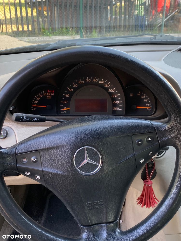 Mercedes-Benz Klasa C - 15