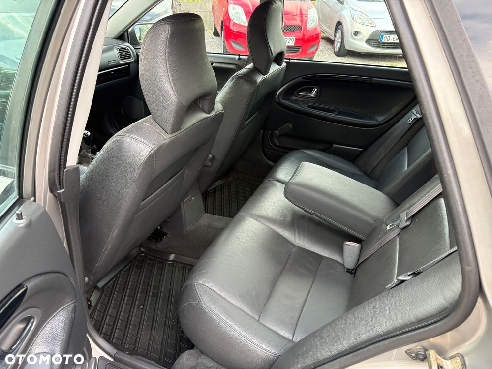 Volvo V40 1.9 D Classic Limited Edition Comfort - 21
