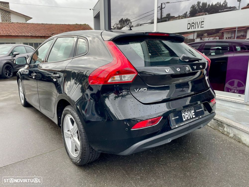 Volvo V40 2.0 D2 Kinetic Eco - 6