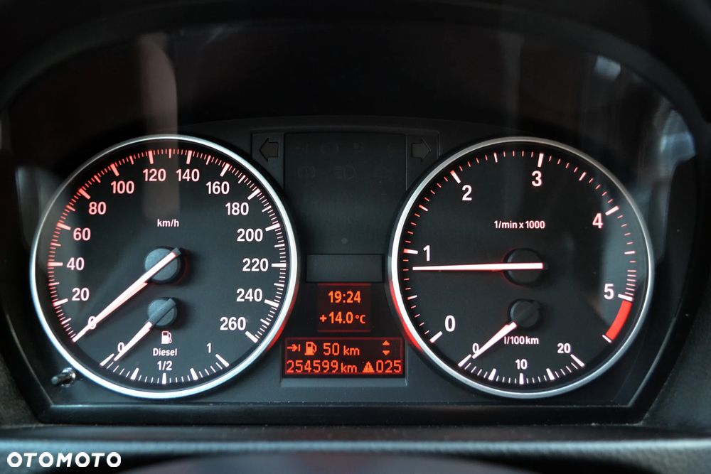 BMW Seria 3 320d DPF - 15