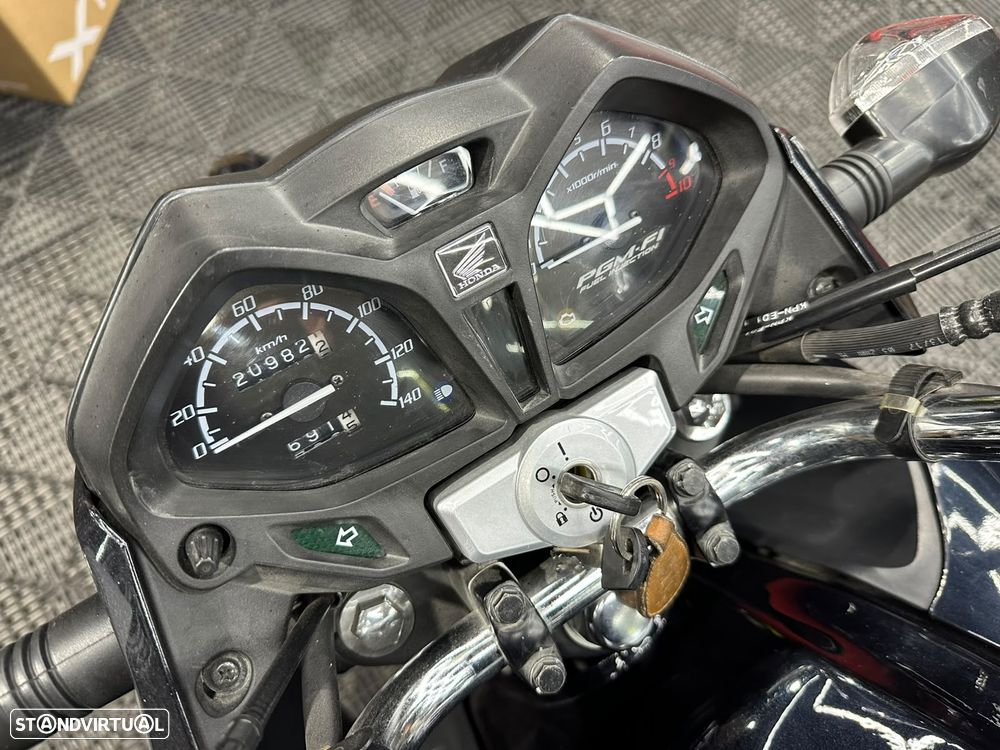 Honda CB 125 F - 4