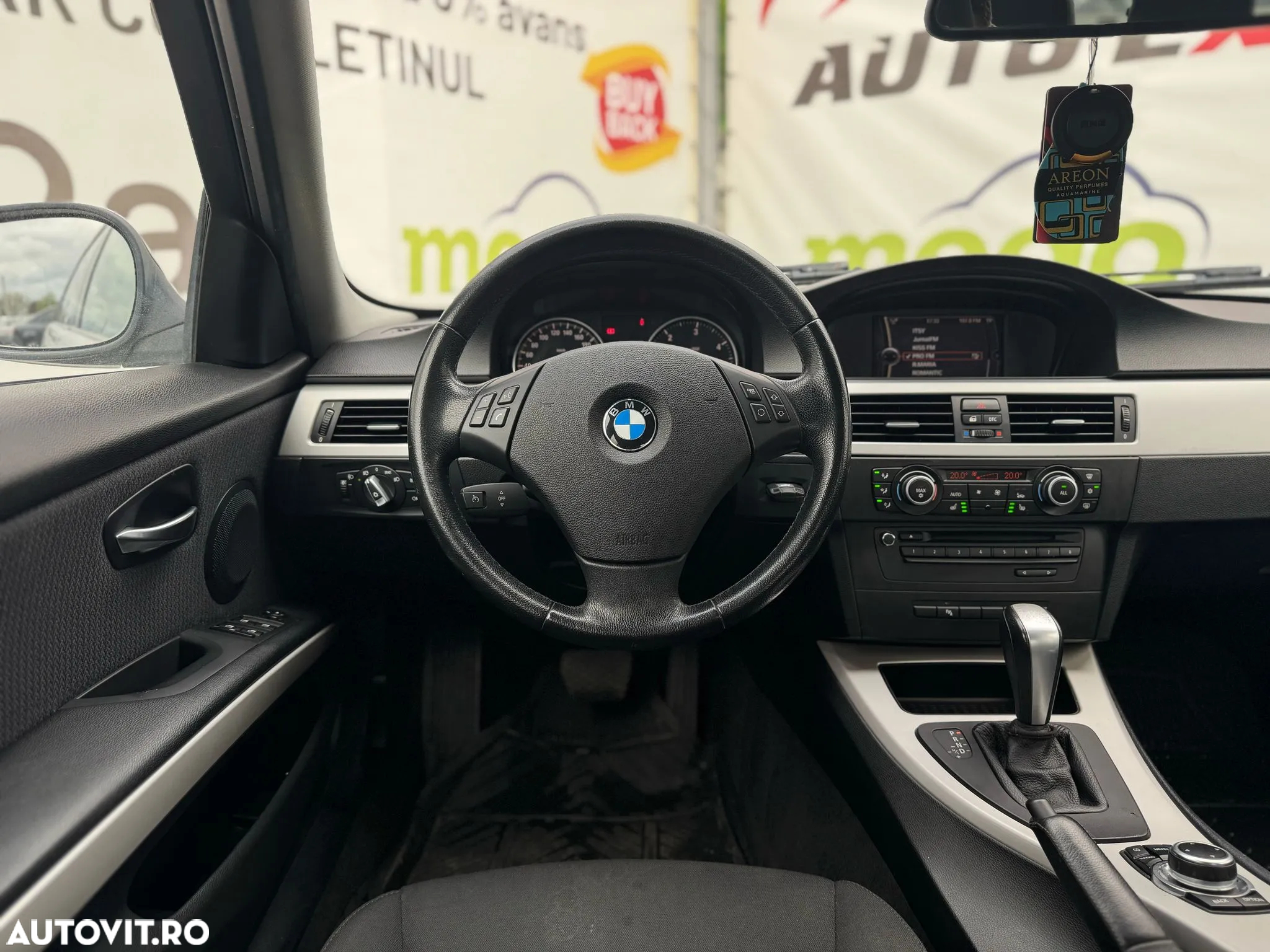 BMW Seria 3 - 33
