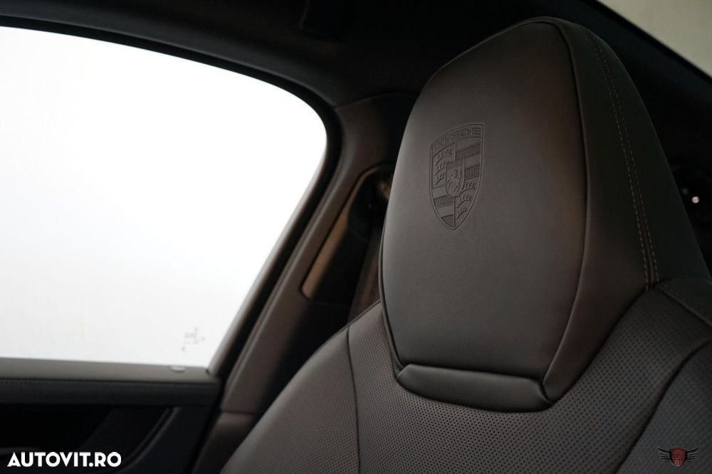 Porsche Cayenne E-Hybrid Tiptronic S Black Edition - 17