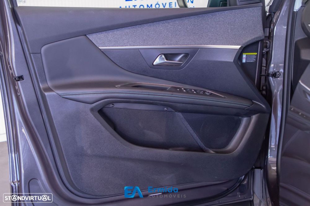 Peugeot 3008 1.6 Hybrid Allure Pack e-EAT8 - 35