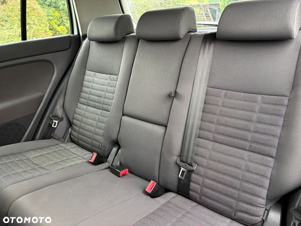 Volkswagen Golf Plus 1.9 TDI Comfortline - 22
