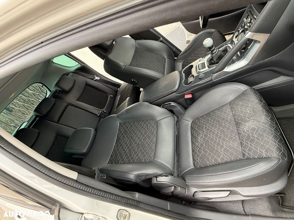 Peugeot 3008 1.2 PureTech Turbo S&S Access - 14