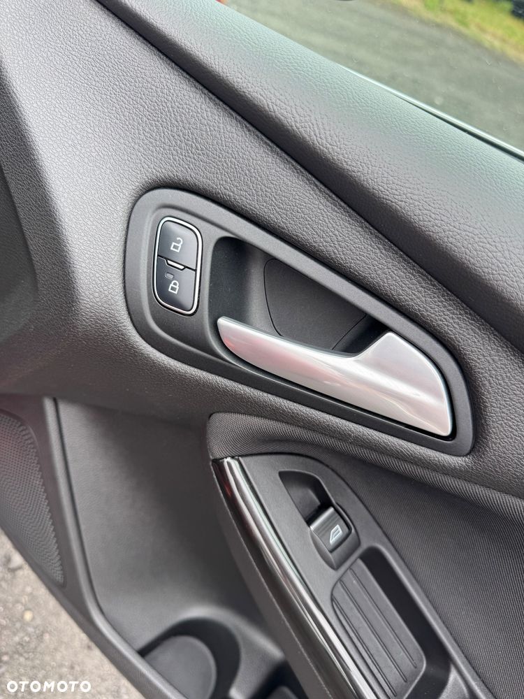 Ford Focus - 21