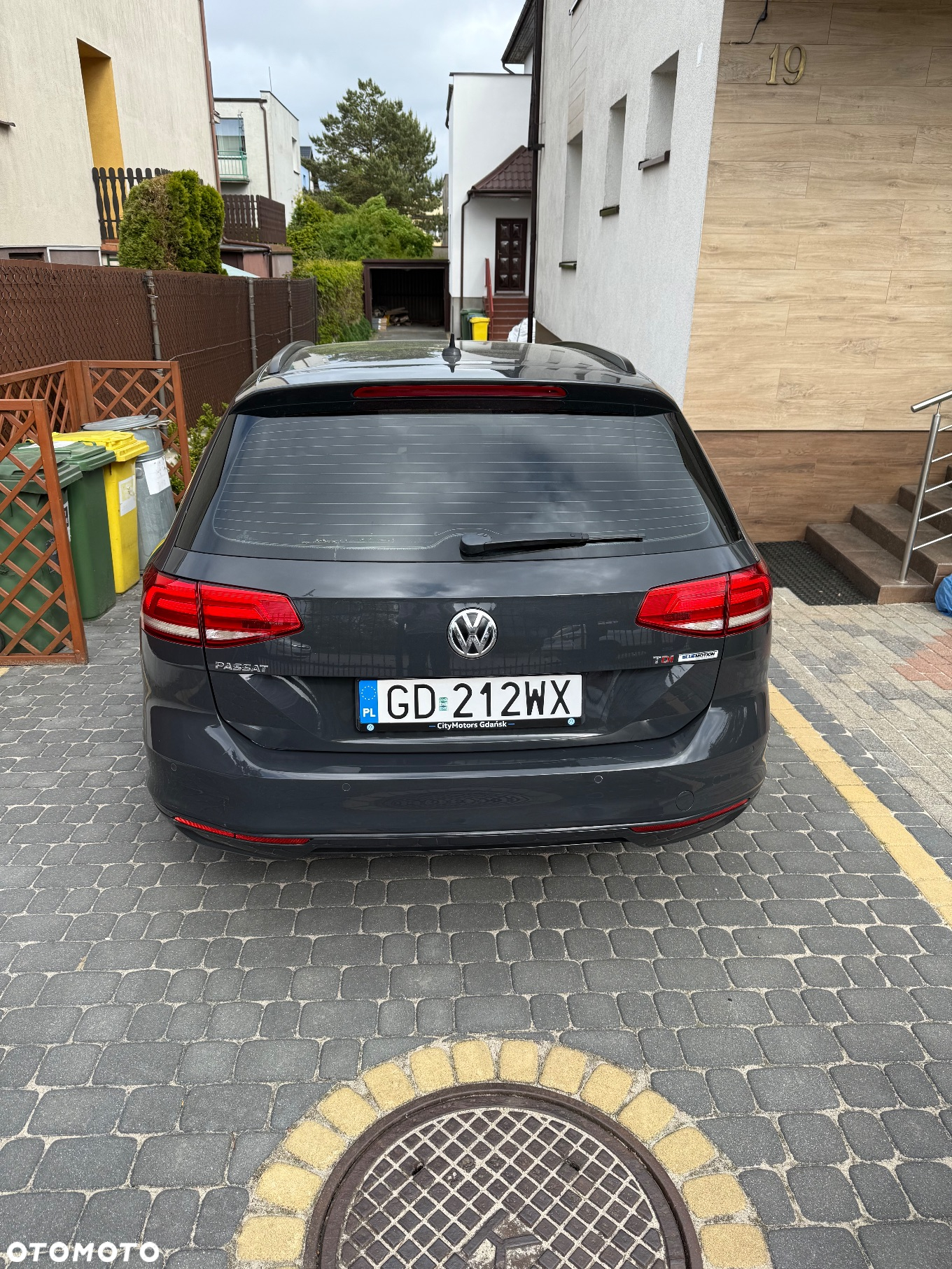 Volkswagen Passat 1.6 TDI BMT Trendline - 4