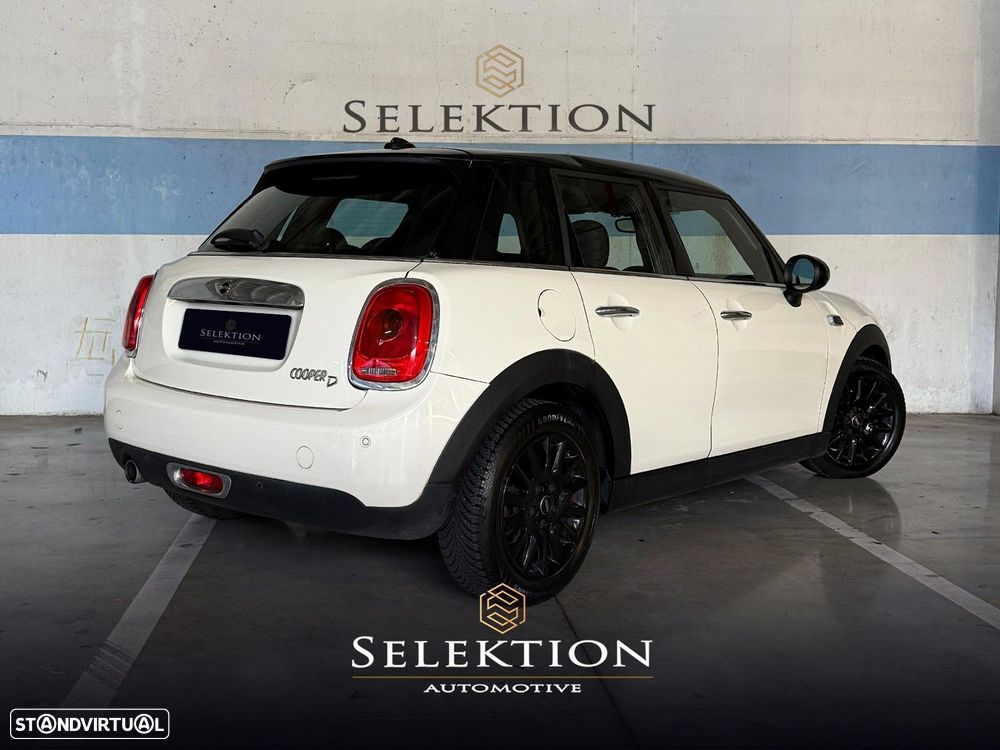 MINI 5 Portas Cooper D - 4