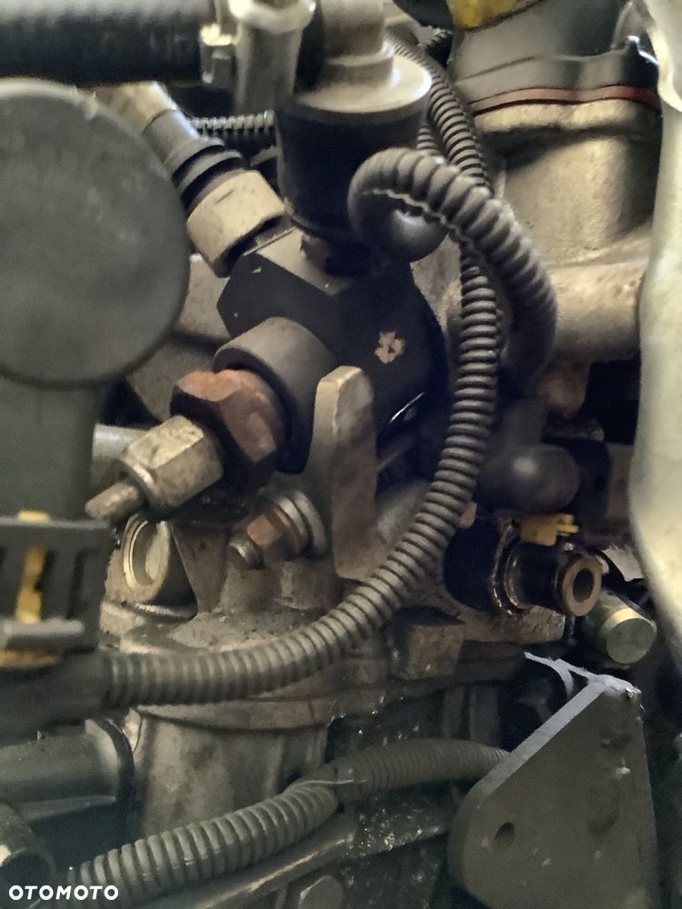 LIGIER LOMBARDINI LDW442CRS WTRYSKI POMPA LDW492 - 2