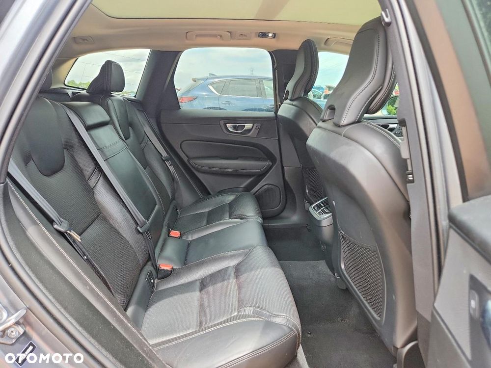 Volvo XC 60 T5 AWD Inscription - 13