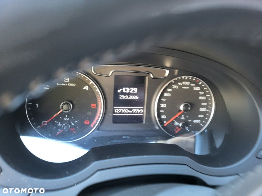 Audi Q3 2017 photo 4