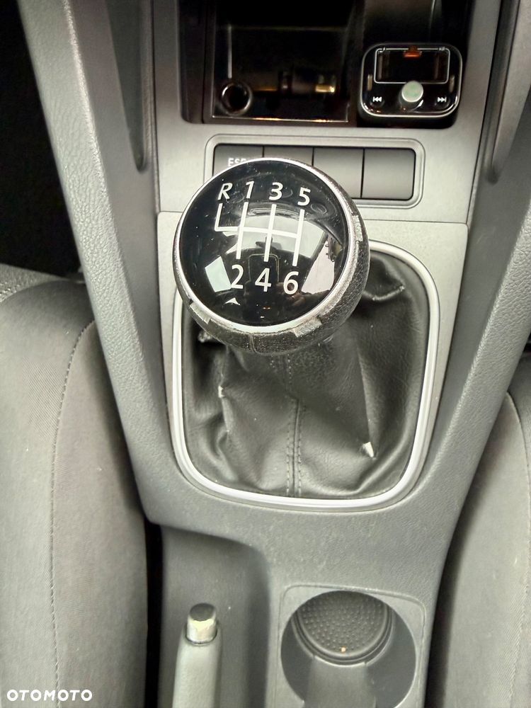 Volkswagen Jetta 1.4 TSI Trendline - 11