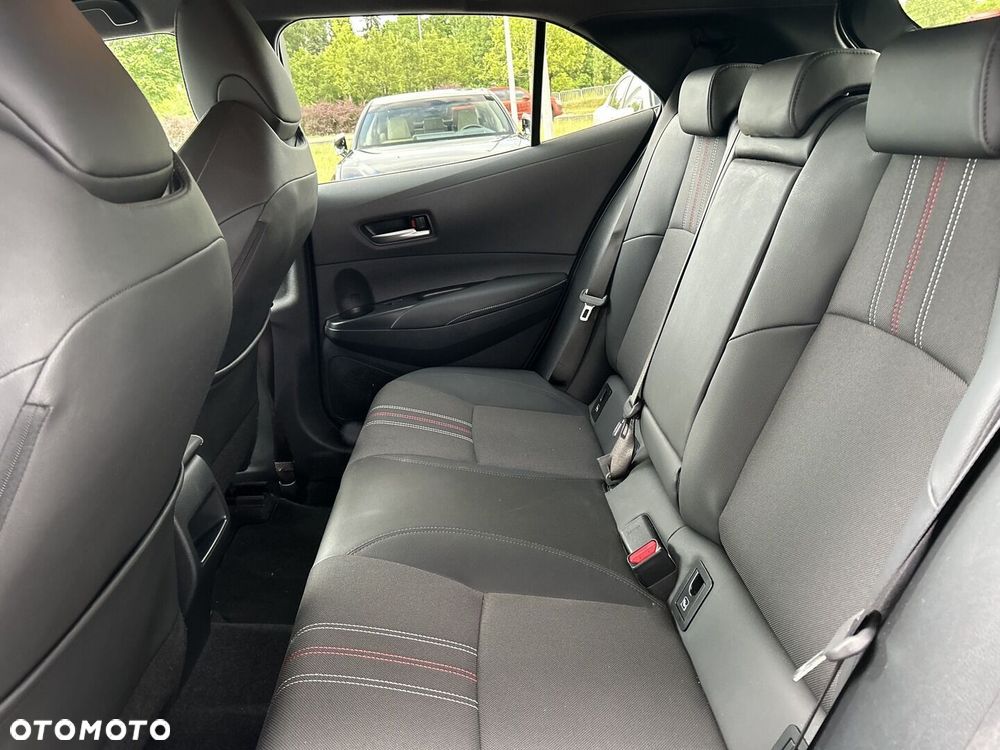 Toyota Corolla 1.8 Hybrid GR Sport - 21
