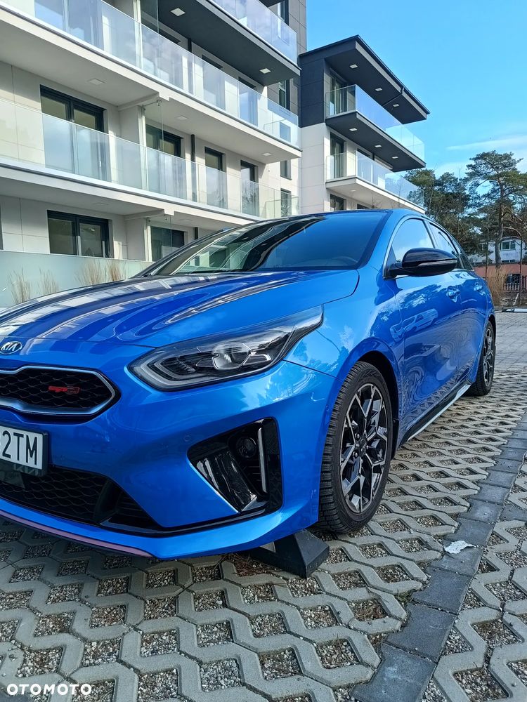 Kia ProCeed - 13