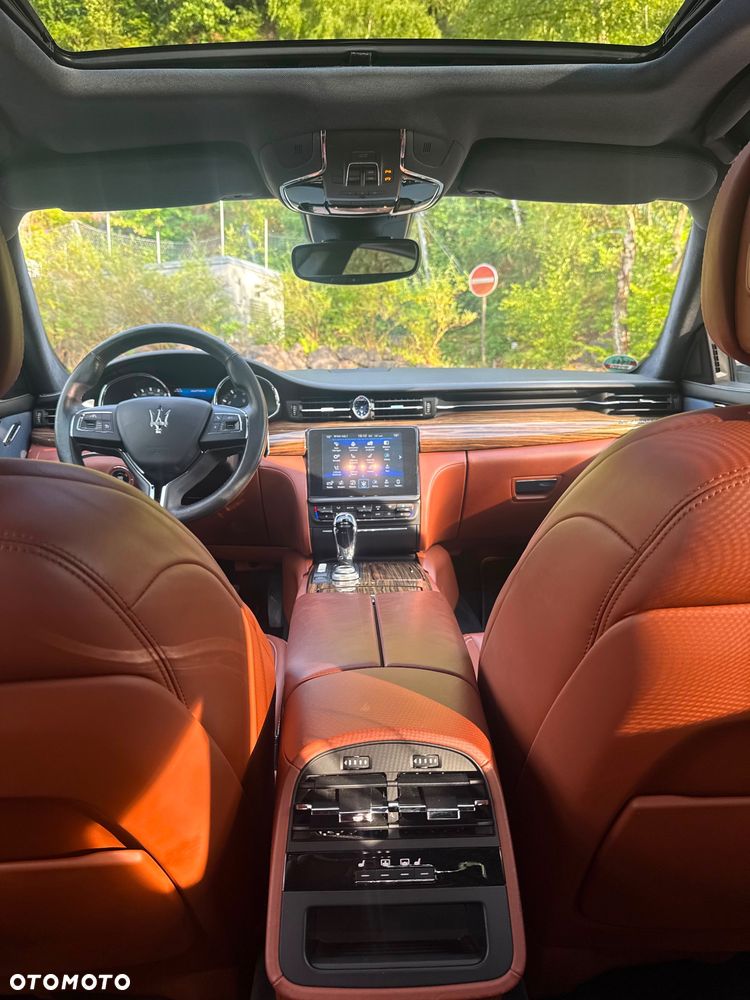 Maserati Quattroporte Q4 GranLusso S - 14