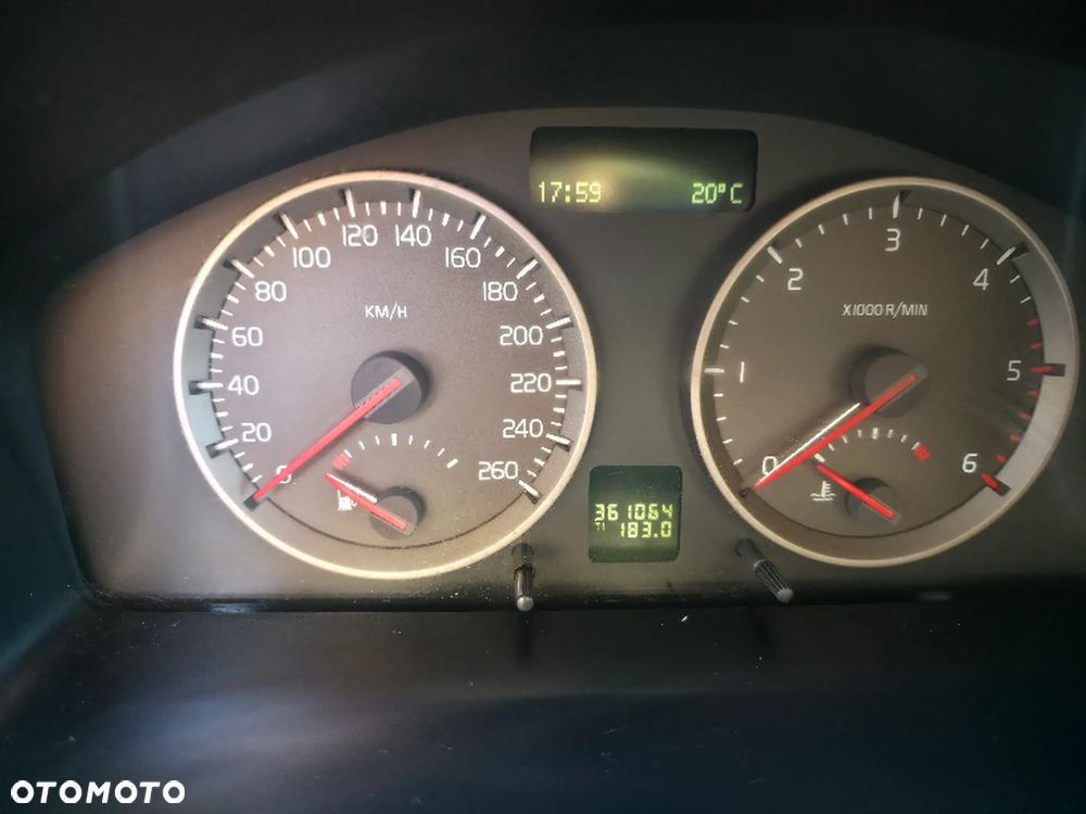 Volvo S40 2.0D - 7
