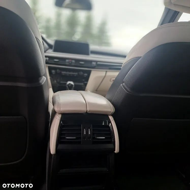 BMW X6 xDrive40d - 21