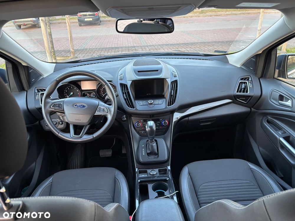 Ford Kuga 1.5 EcoBoost AWD Titanium ASS - 19