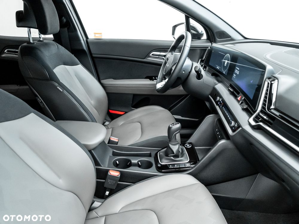 Kia Sportage 1.6 T-GDI Anniversary 2WD - 26