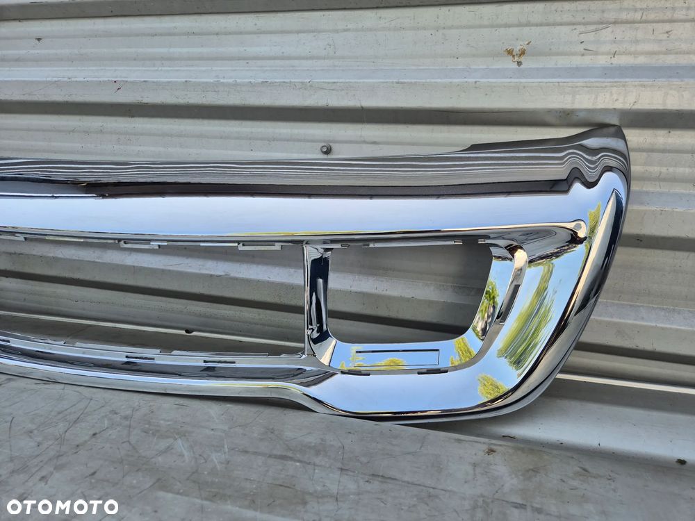 Atrapa zderzaka Jeep Grand Cherokee WK2 Lift 5YD18TRMAA - 3