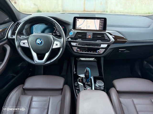 BMW iX3 Impressive - 5
