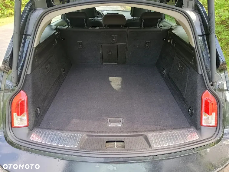Opel Insignia - 8