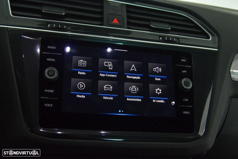 VW Tiguan 2.0 TDI Life DSG - 39