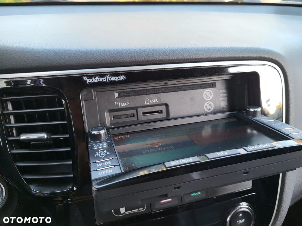 Mitsubishi Outlander 2.2 DID Instyle Navi - 20
