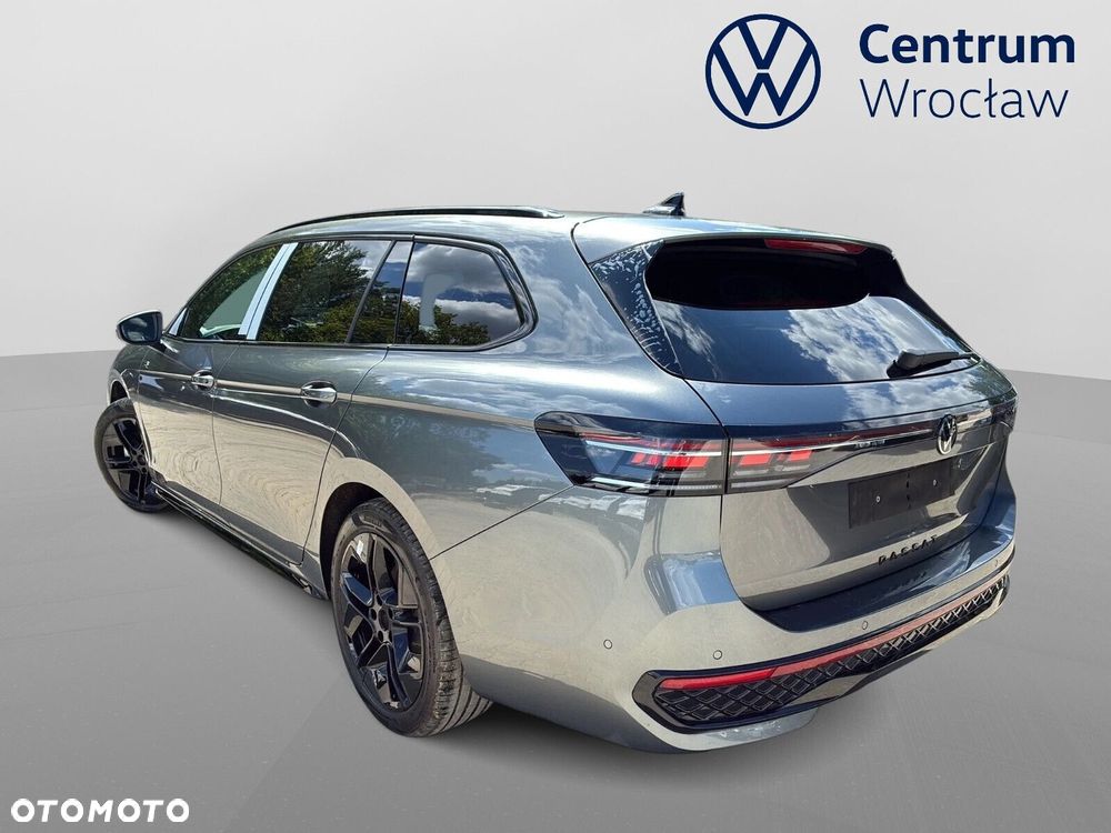 Volkswagen Passat Variant - 11
