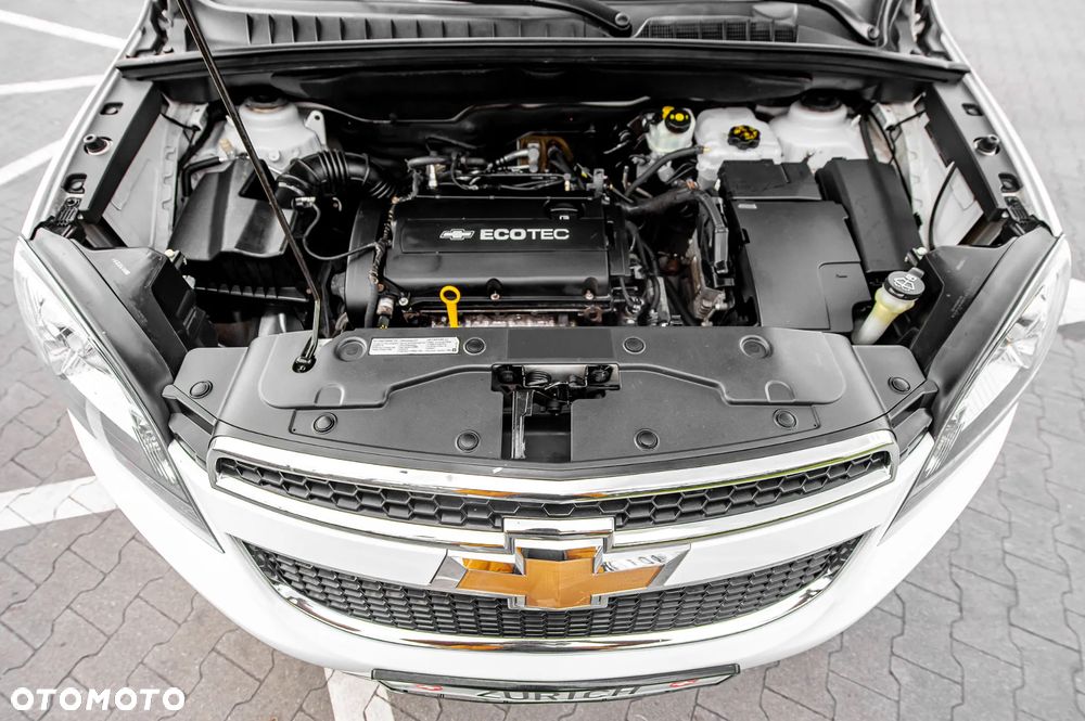 Chevrolet Orlando - 36