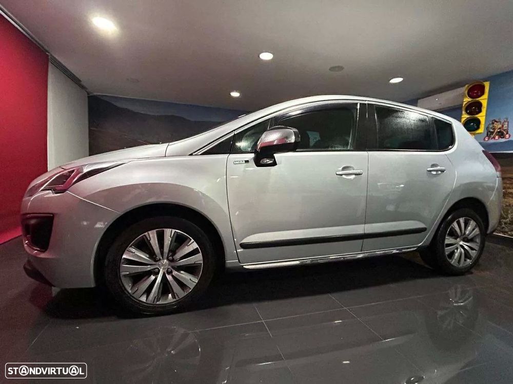 Peugeot 3008 1.6 HDi Allure - 1
