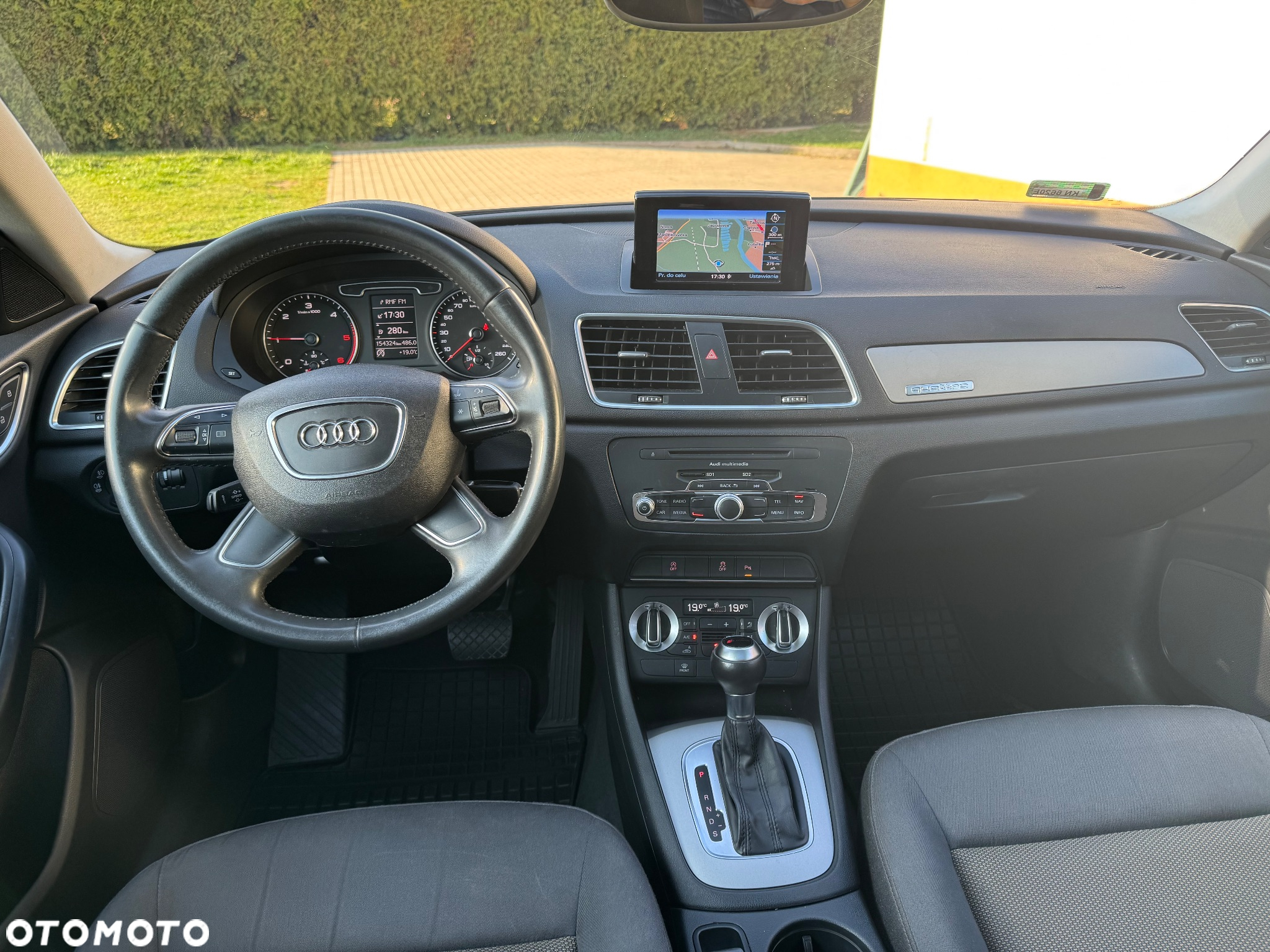 Audi Q3 2.0 TDI Quattro Edycja Specjalna S tronic - 18