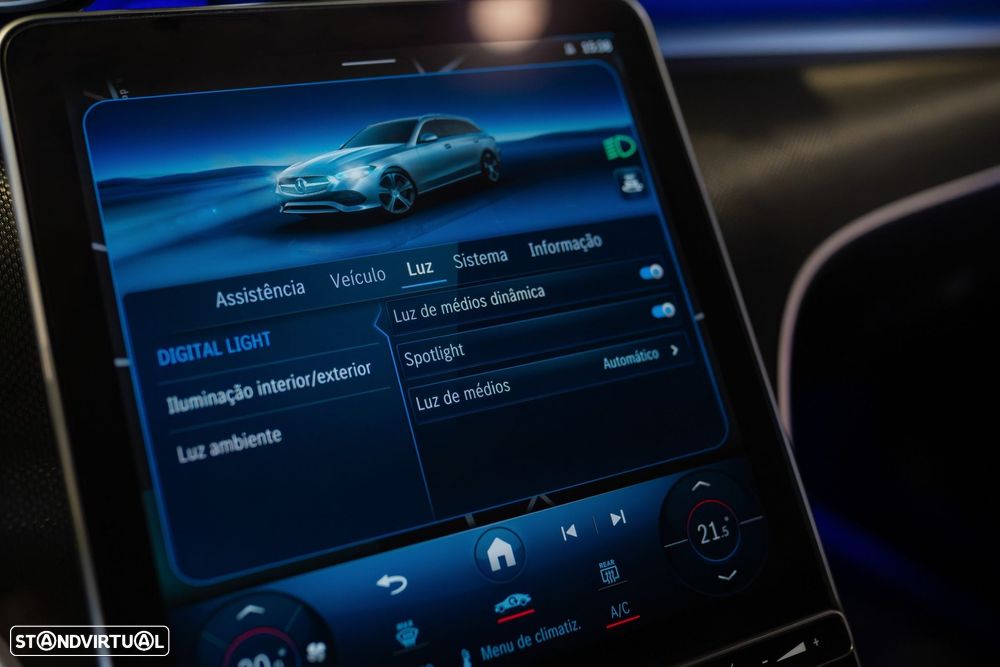 Mercedes-Benz C 300 e AMG Line - 43