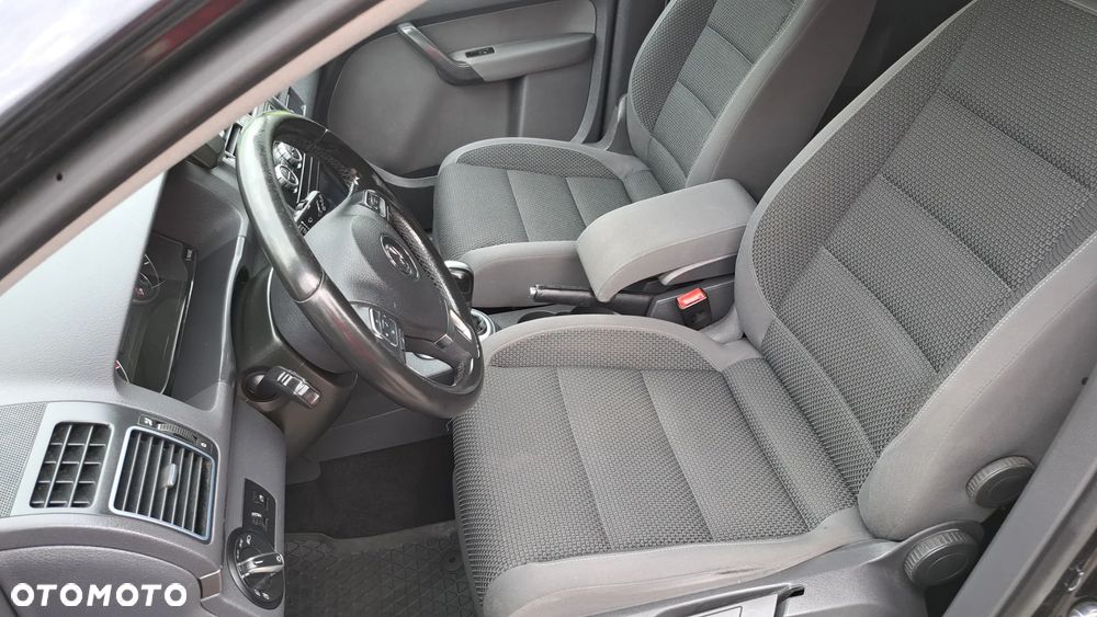 Volkswagen Touran 2.0 TDI DPF DSG Highline - 12