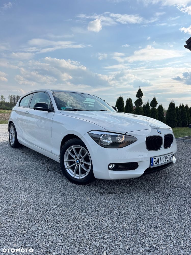 BMW Seria 1 - 1
