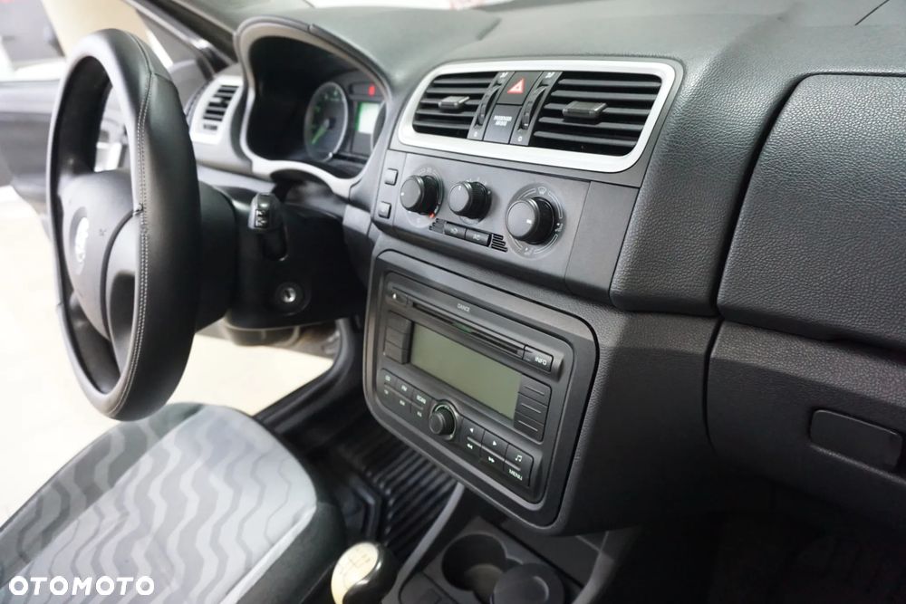 Skoda Fabia 1.2 HTP Classic - 17