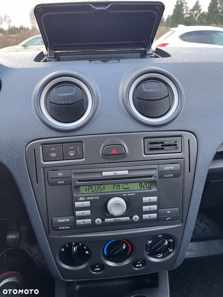 Ford Fusion 1.4 Fun - 17