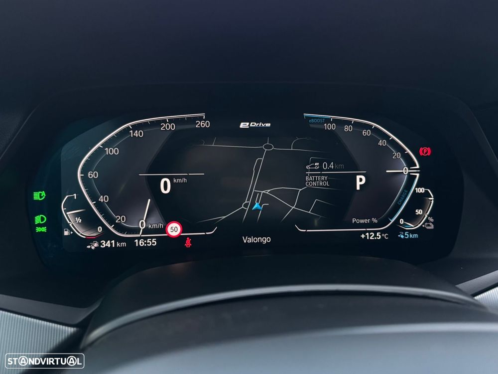 BMW X5 45 e xDrive Pack M - 36