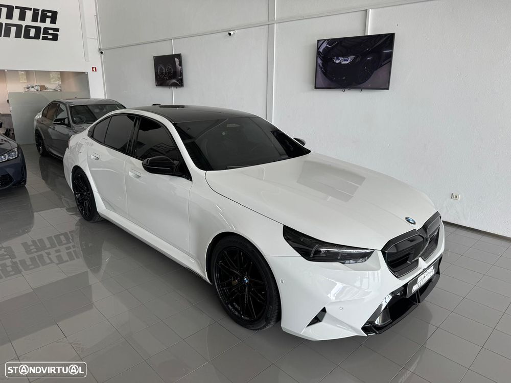 BMW M5 Standard — photo 3