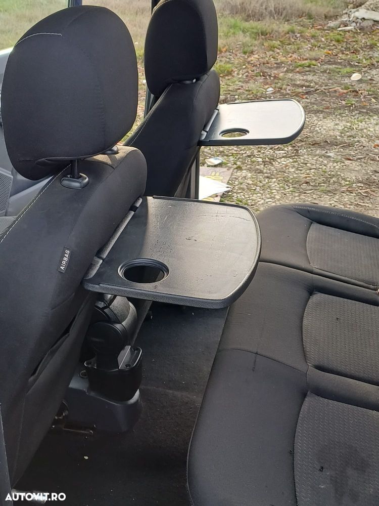 Dacia Dokker 1.5 Blue dCi Laureate - 12