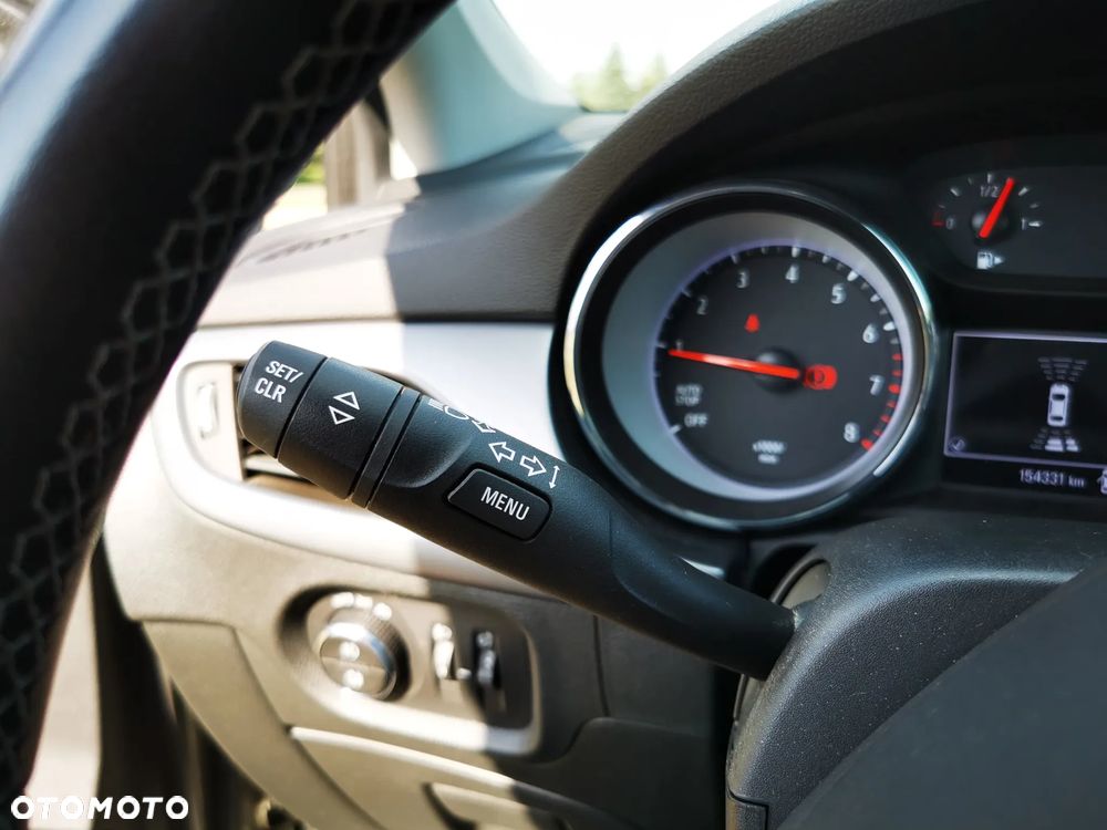 Opel Astra V 1.2 T Elegance S&S - 13