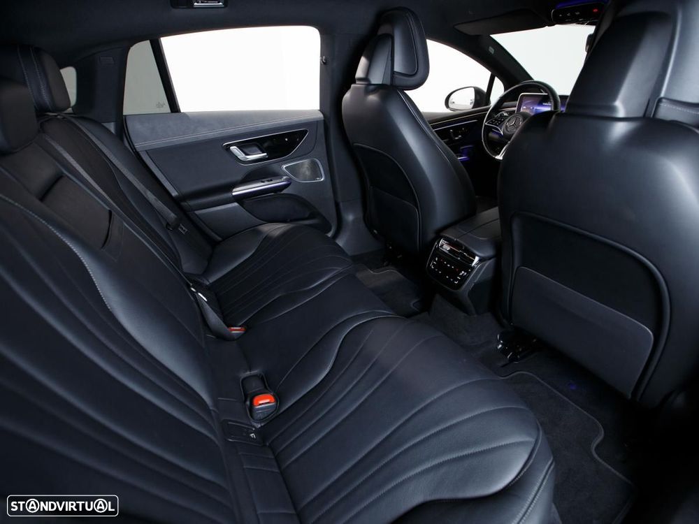 Mercedes-Benz EQE 350 Electric Art - 10