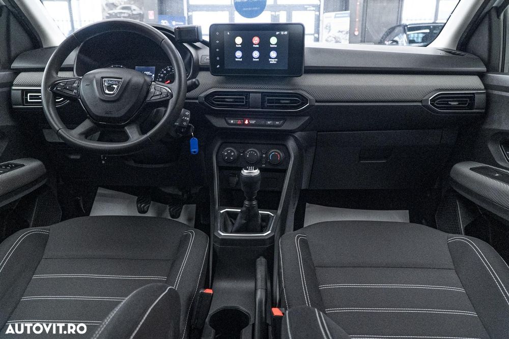 Dacia Logan TCe 90 MT6 Prestige - 33