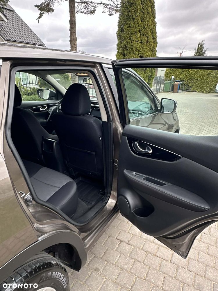 Nissan Qashqai 1.2 DIG-T Xtronic TEKNA - 33