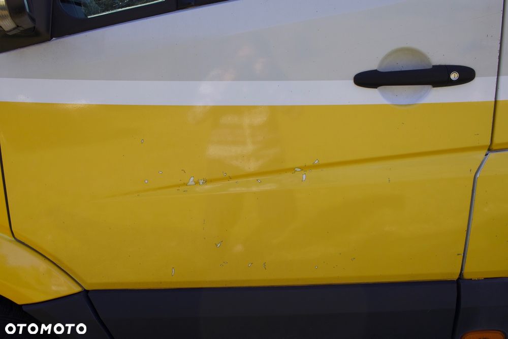 Mercedes-Benz Sprinter - 16